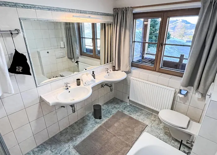 Apartment Penzing By Interhome